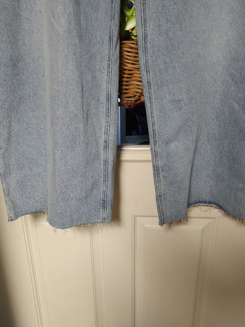 New Old Navy Extra High Rise Sky Hi Wide Leg Jeans Women's 20 - Picture 2 of 3